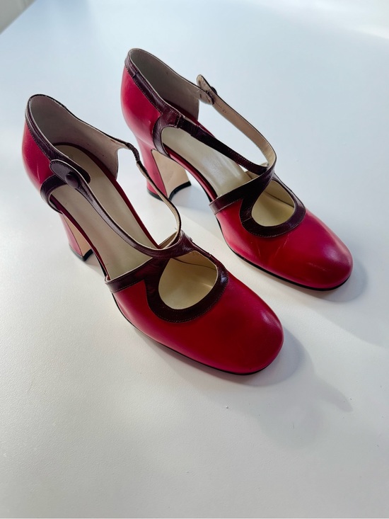 Shoes - Vintage Fuchsia & Burgundy Two-Tone Leather Mary Jane Pumps